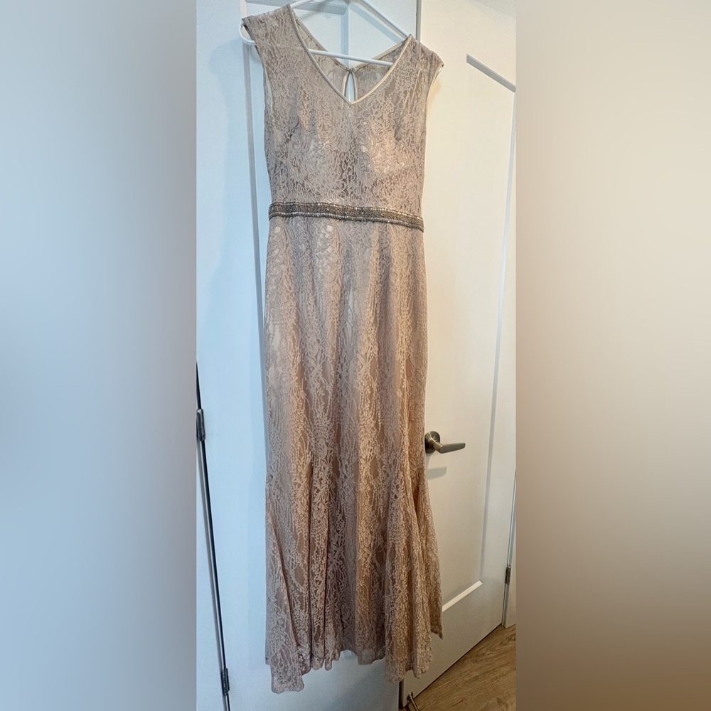 Theia Lace Dress in a light Gray-Coral pink with silver accents